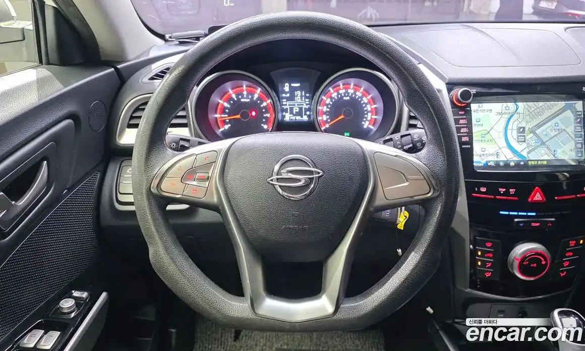 SsangYong TIBOLI 2015 1.6 автомат (гидро), фото 13