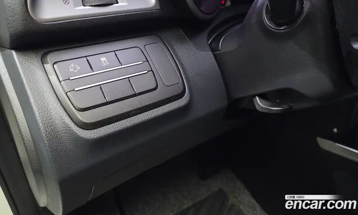 SsangYong TIBOLI 2015 1.6 автомат (гидро), фото 15