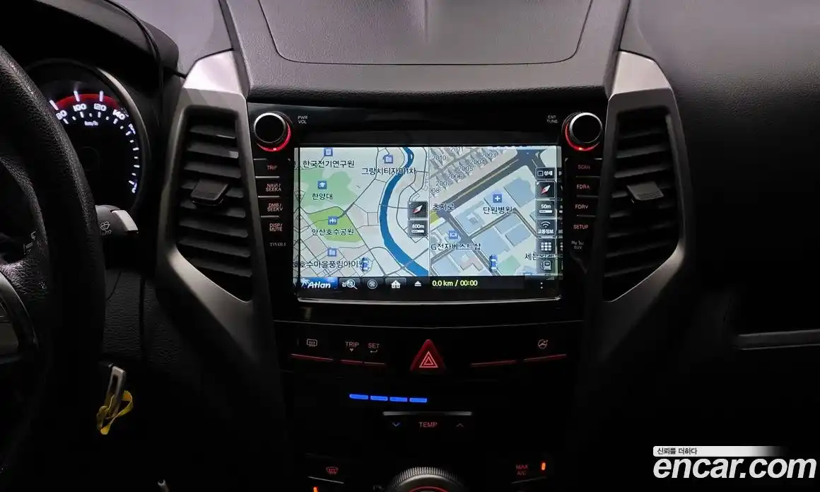 SsangYong TIBOLI 2015 1.6 автомат (гидро), фото 19