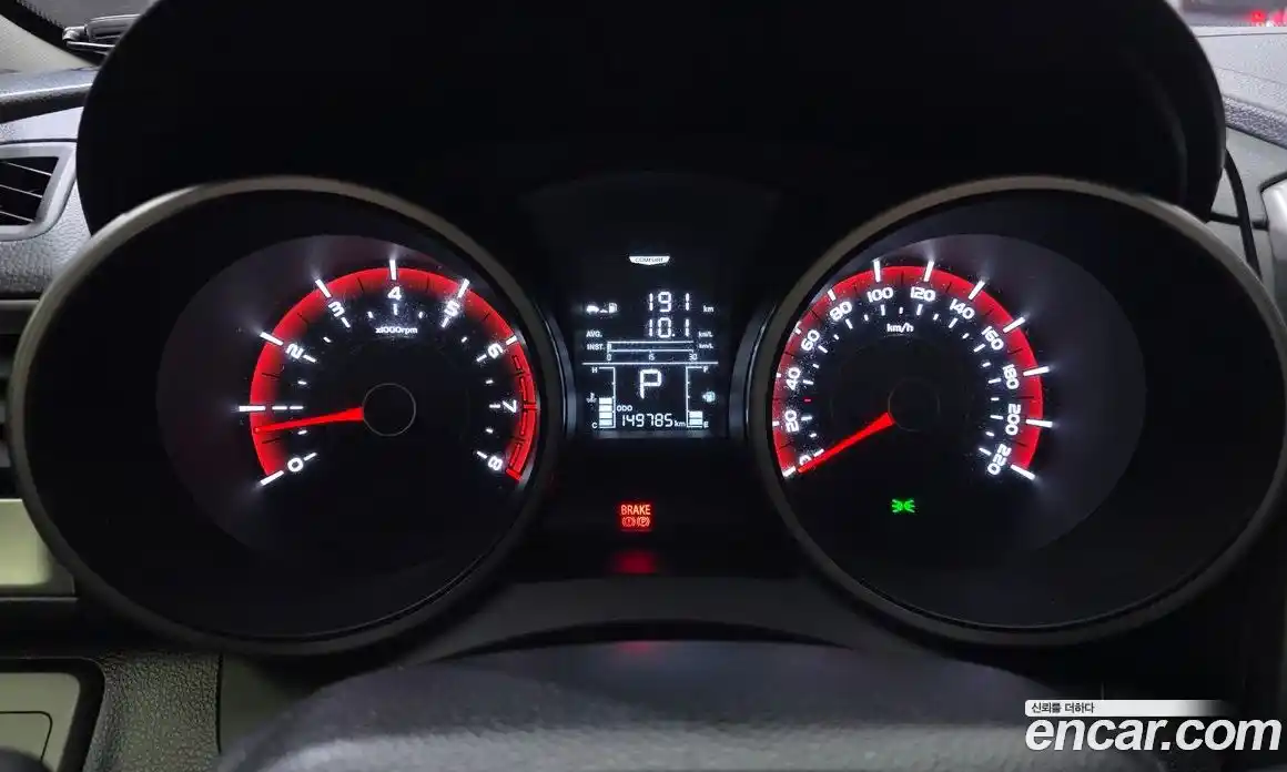 SsangYong TIBOLI 2015 1.6 автомат (гидро), фото 8