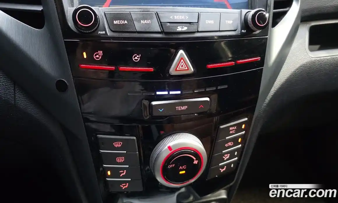 SsangYong TIBOLI 2017 1.6 автомат (гидро), фото 22