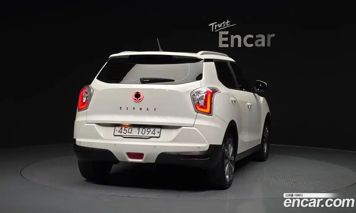 SsangYong TIBOLI 2017 1.6 автомат (гидро), фото 4