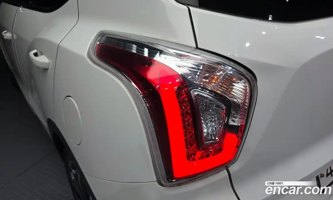 SsangYong TIBOLI 2017 1.6 автомат (гидро), фото 9