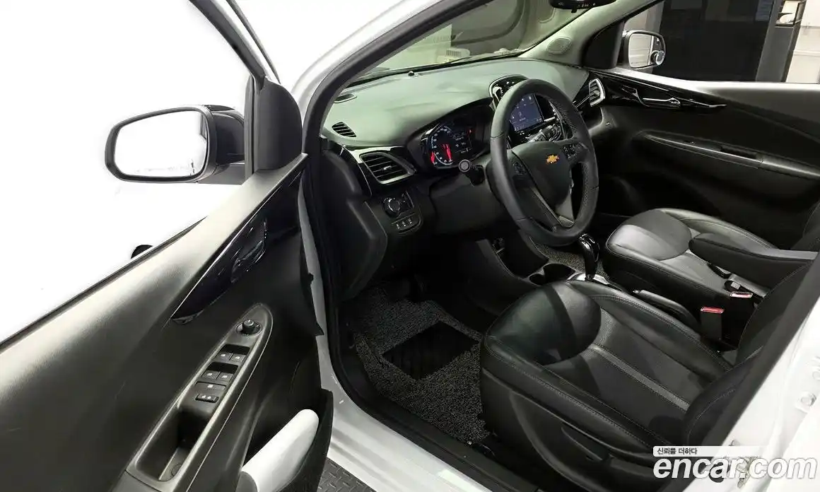 Chevrolet Spark 2020 1.0 автомат (гидро), фото 13