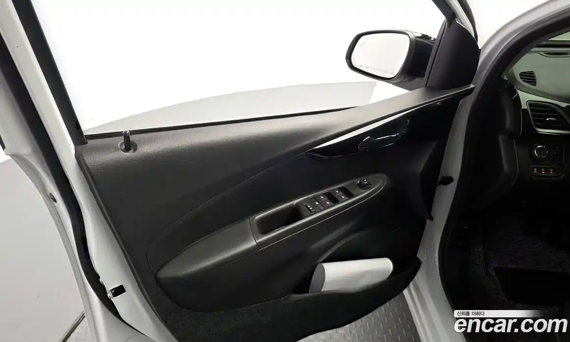 Chevrolet Spark 2020 1.0 автомат (гидро), фото 14