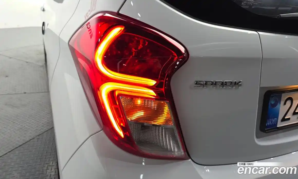 Chevrolet Spark 2020 1.0 автомат (гидро), фото 9