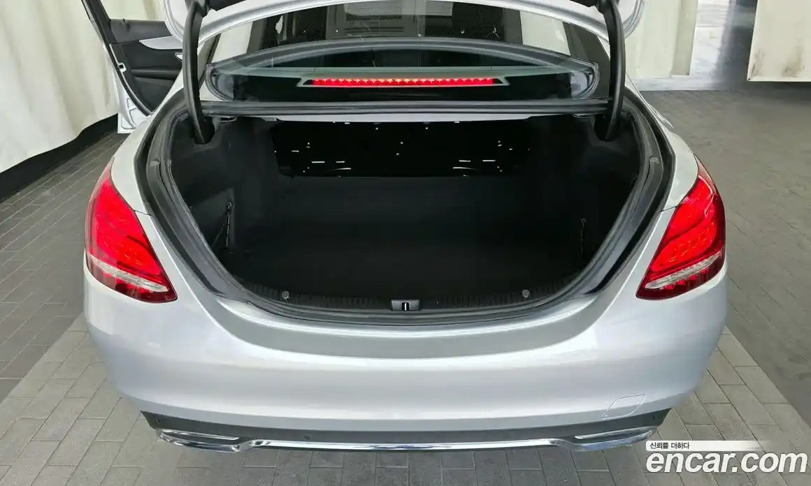 Mercedes-Benz C-Class 2014 2.0 автомат (гидро), фото 20 Mercedes-Benz C-Class 2014 2.0 автомат (гидро), фото 20