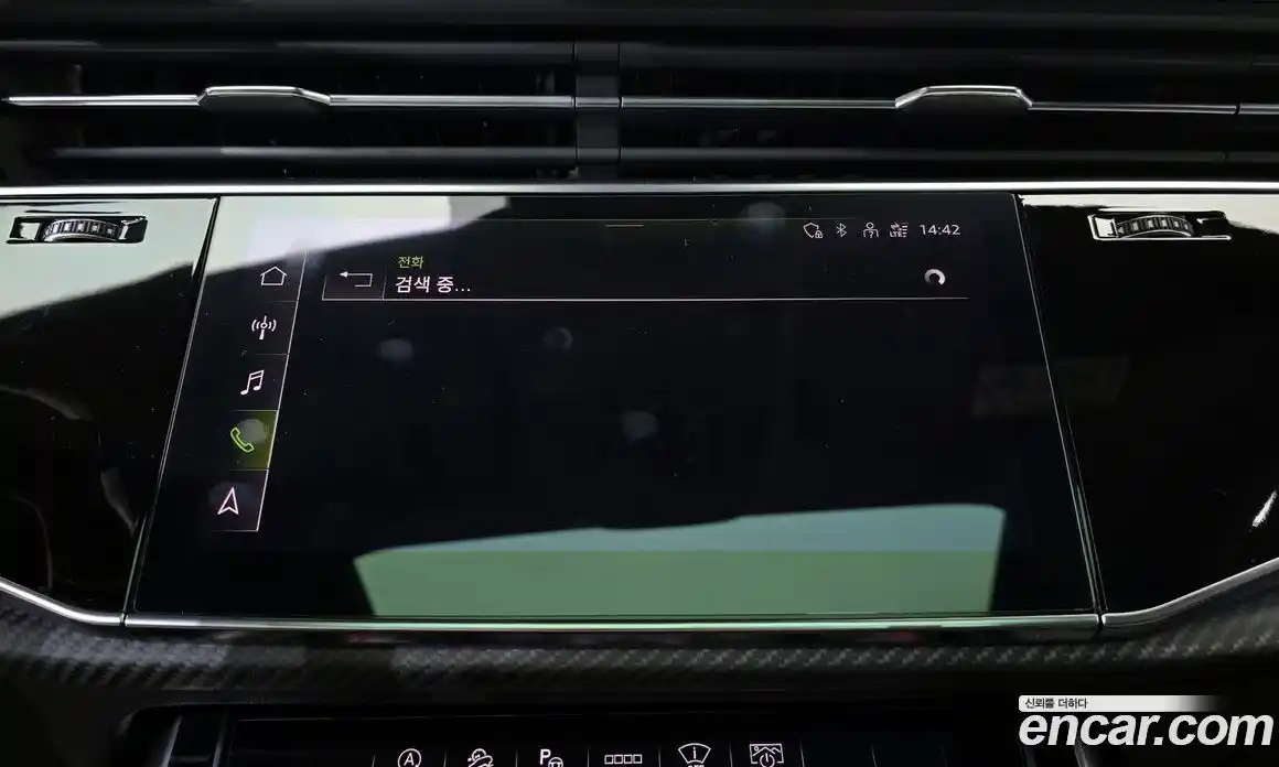 Audi RSQ8 2021 4.0 автомат (гидро), фото 32