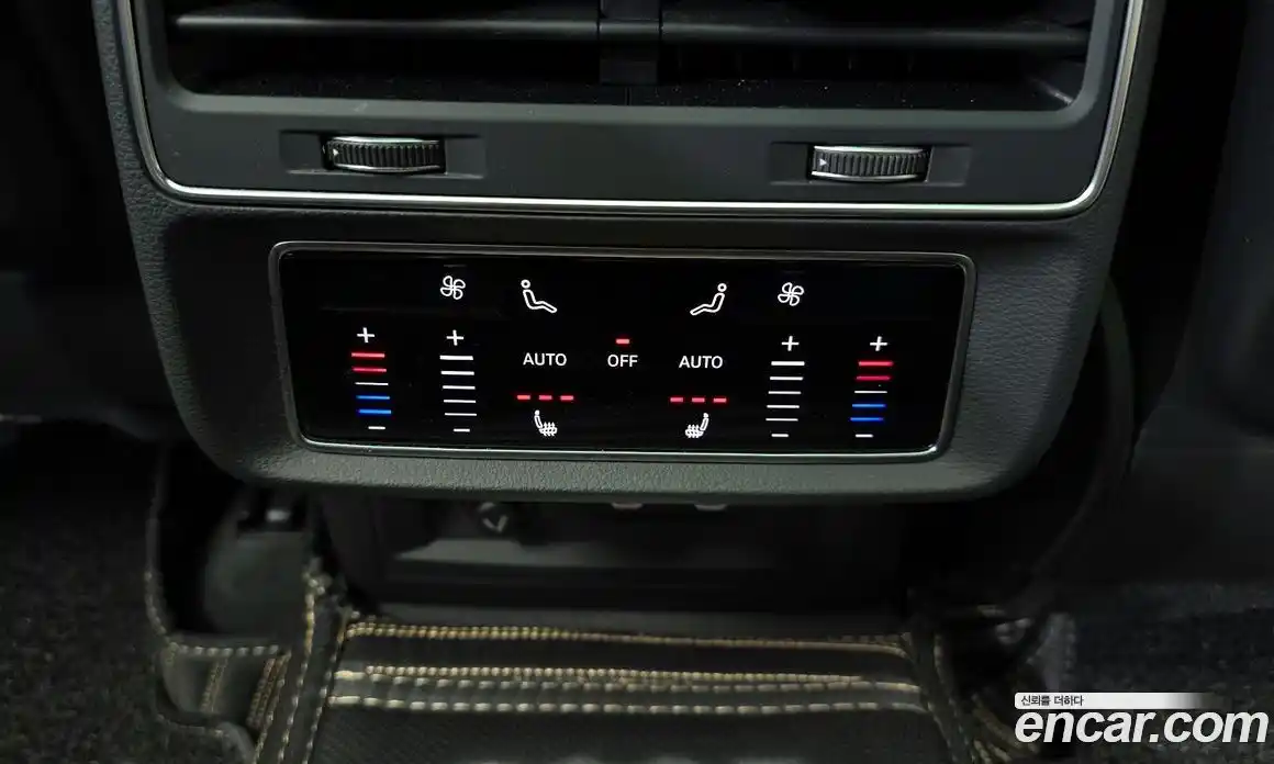 Audi RSQ8 2021 4.0 автомат (гидро), фото 35