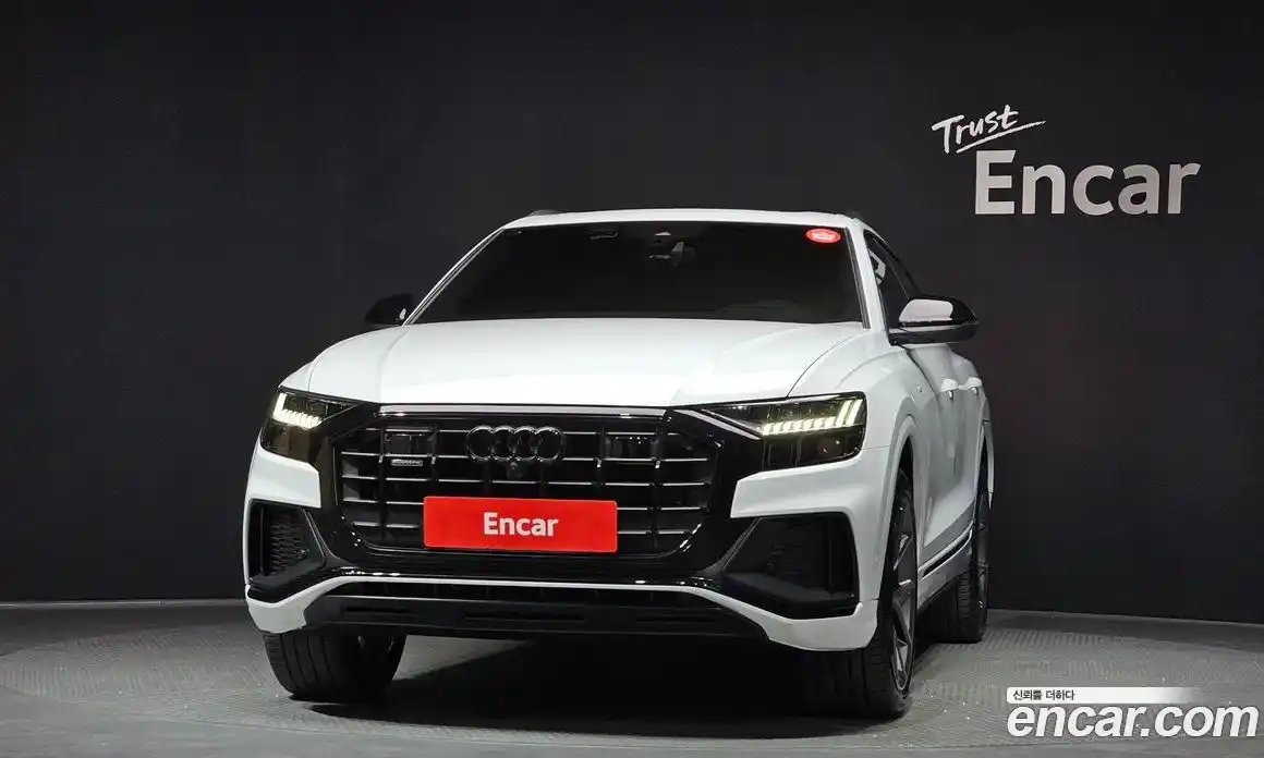 Audi Q8 2023 3.0 автомат (гидро), фото 3