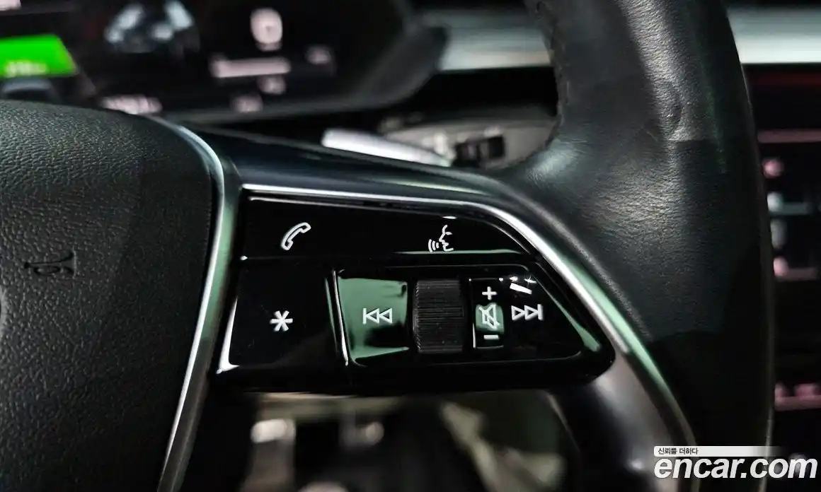 Audi e-tron 2021 0.2 автомат (гидро), фото 34