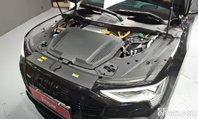 Audi e-tron 2021 0.2 автомат (гидро), миниатюра 6