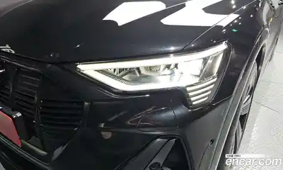 Audi e-tron 2021 0.2 автомат (гидро), миниатюра 8