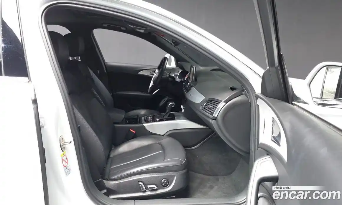 Audi A6 2018 2.0 автомат (гидро), фото 17