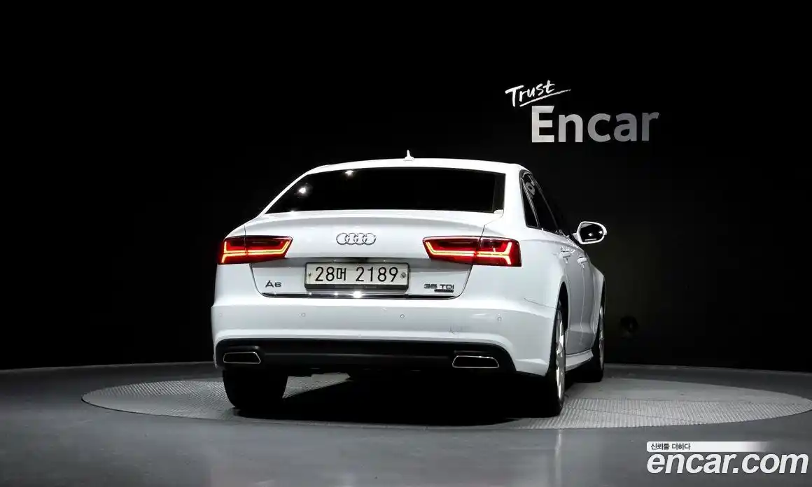 Audi A6 2018 2.0 автомат (гидро), фото 4