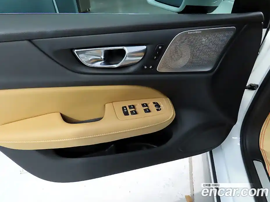 Volvo S60 2021 2.0 автомат (гидро), фото 15