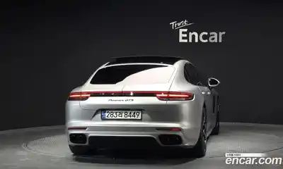 Porsche Panamera 2019 4.0 автомат (гидро), миниатюра 4