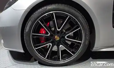Porsche Panamera 2019 4.0 автомат (гидро), миниатюра 5