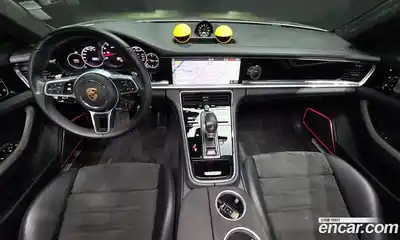 Porsche Panamera 2019 4.0 автомат (гидро), миниатюра 7
