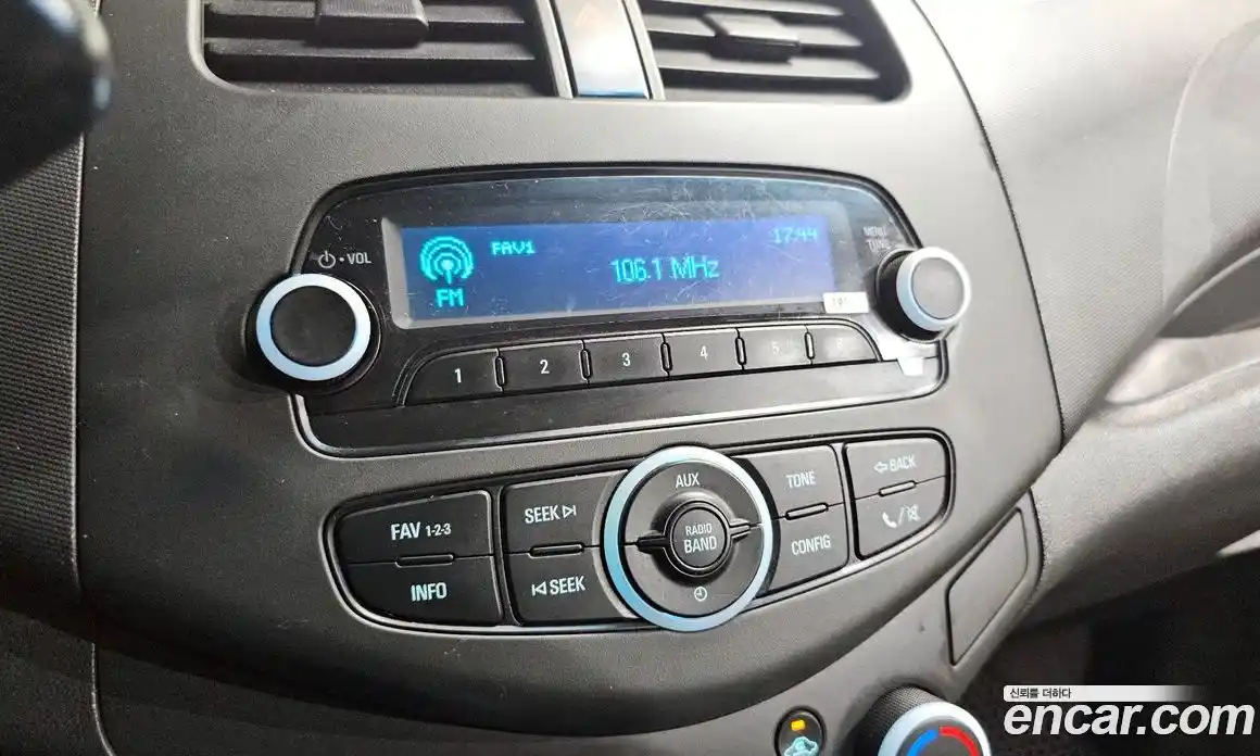 Chevrolet Spark 2013 1.0 автомат (гидро), фото 14