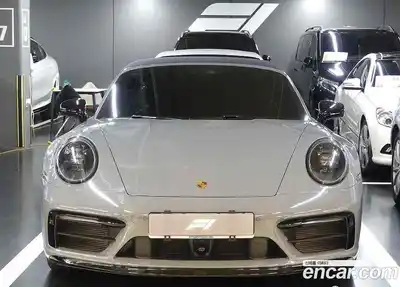 Porsche 911 2023 3.0 автомат (гидро), миниатюра 3
