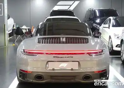 Porsche 911 2023 3.0 автомат (гидро), миниатюра 4
