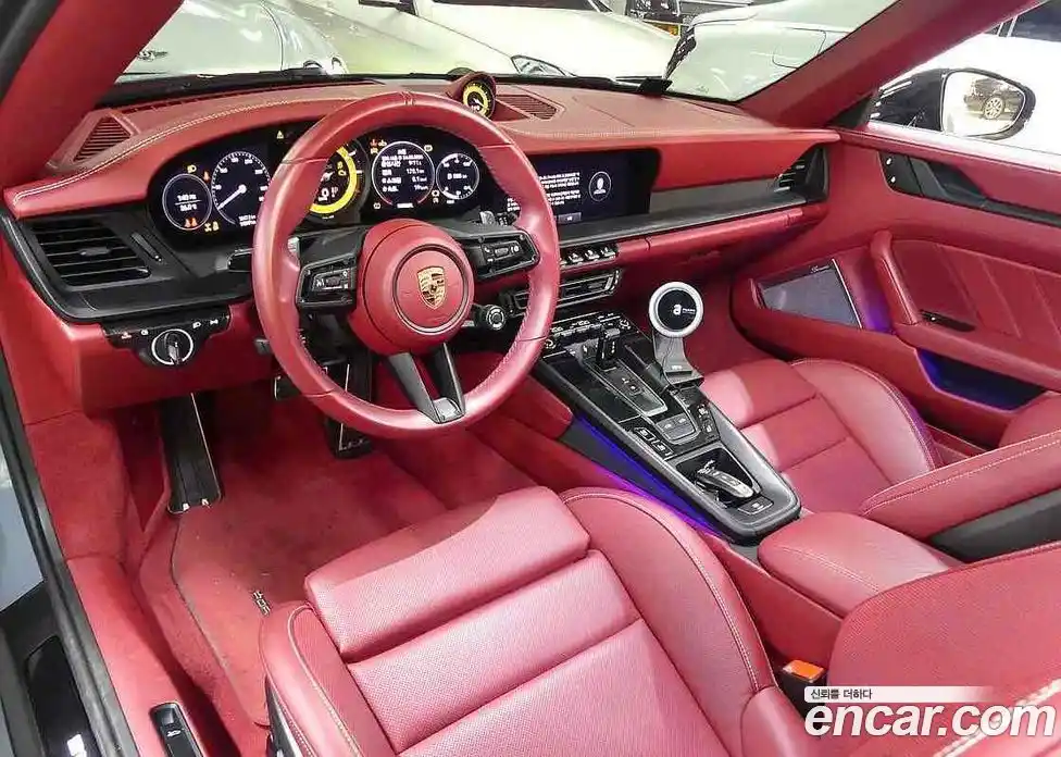Porsche 911 2023 3.0 автомат (гидро), фото 10