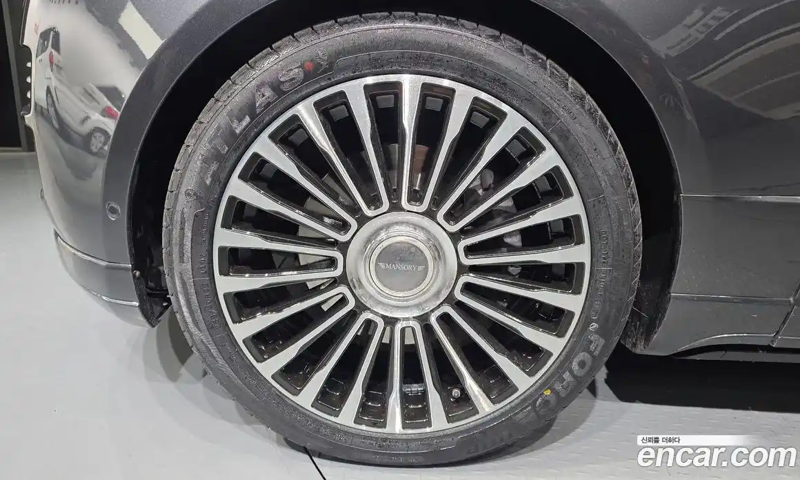 Land Rover Range Rover 2017 4.4 автомат (гидро), фото 5