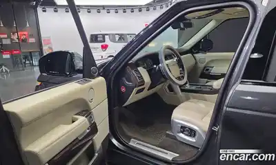 Land Rover Range Rover 2017 4.4 автомат (гидро), миниатюра 10