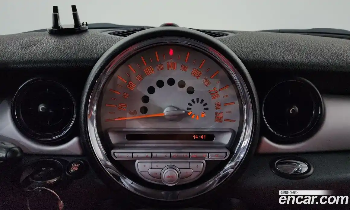 Mini Cooper 2009 1.6 автомат (гидро), фото 13