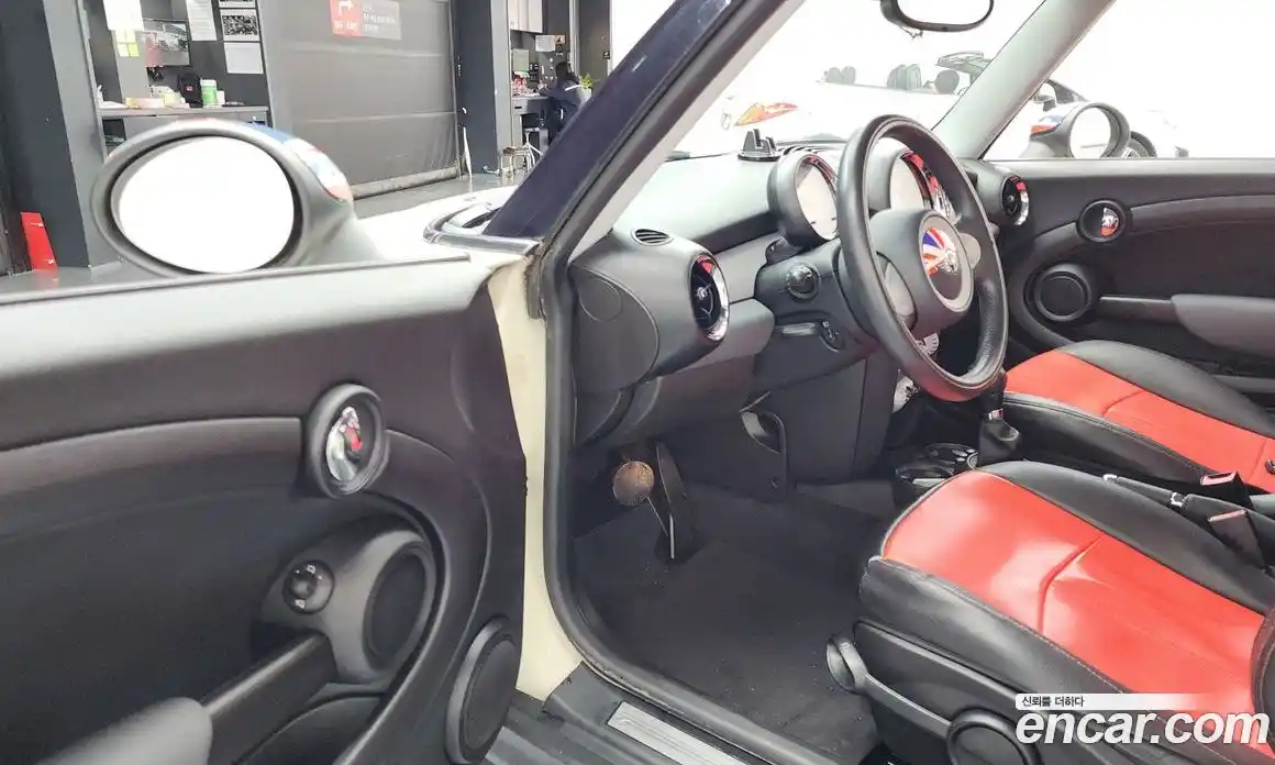 Mini Cooper 2009 1.6 автомат (гидро), фото 10