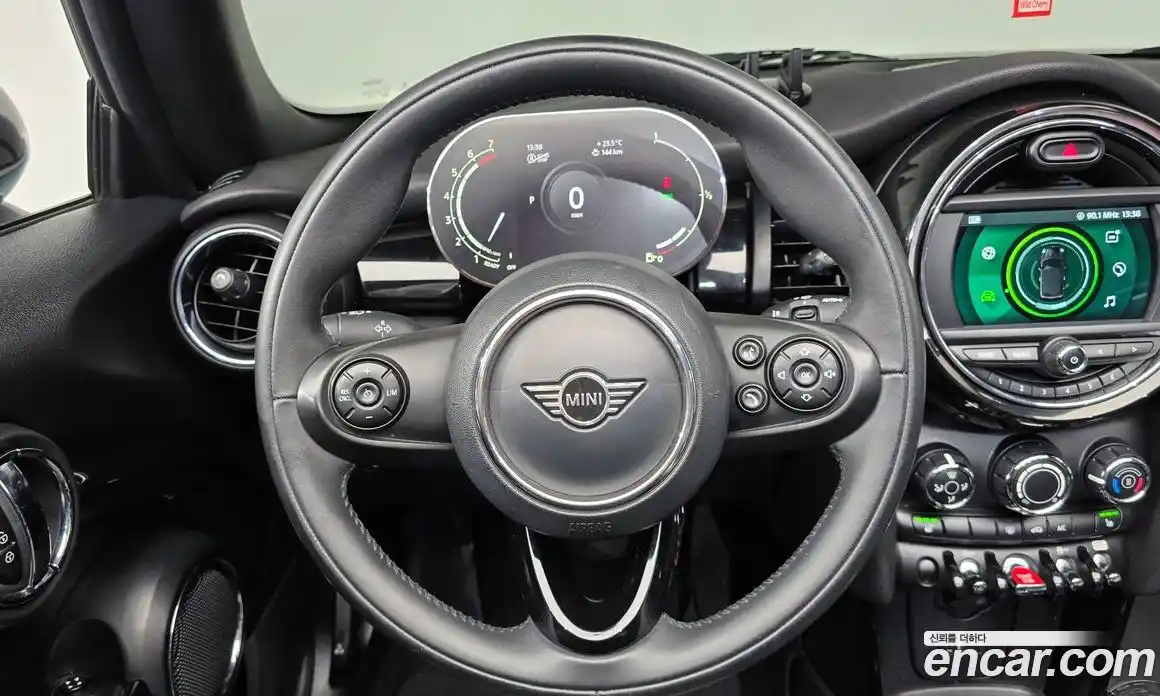 Mini Cooper Convertible 2020 1.5 автомат (гидро), фото 18