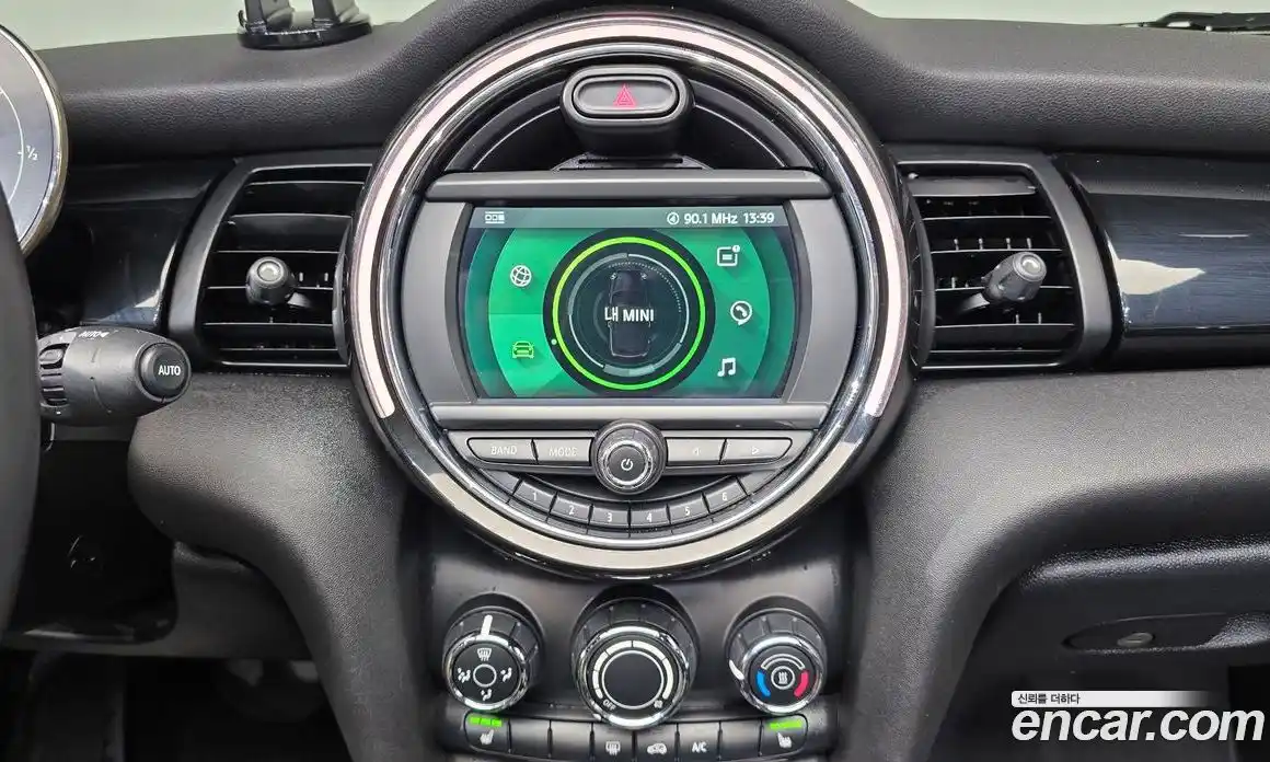 Mini Cooper Convertible 2020 1.5 автомат (гидро), фото 19
