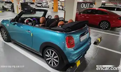 Mini Cooper Convertible 2017 2.0 автомат (гидро), миниатюра 3