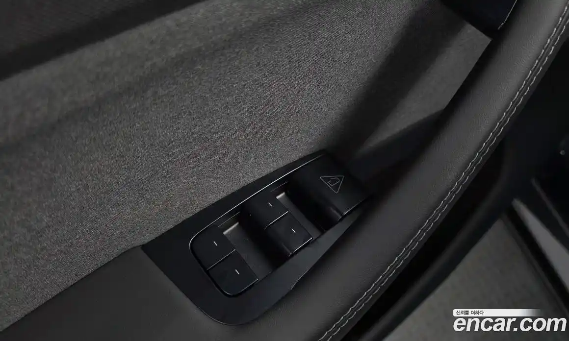 Tesla Model Y 2025 0.2 гидро, фото 27