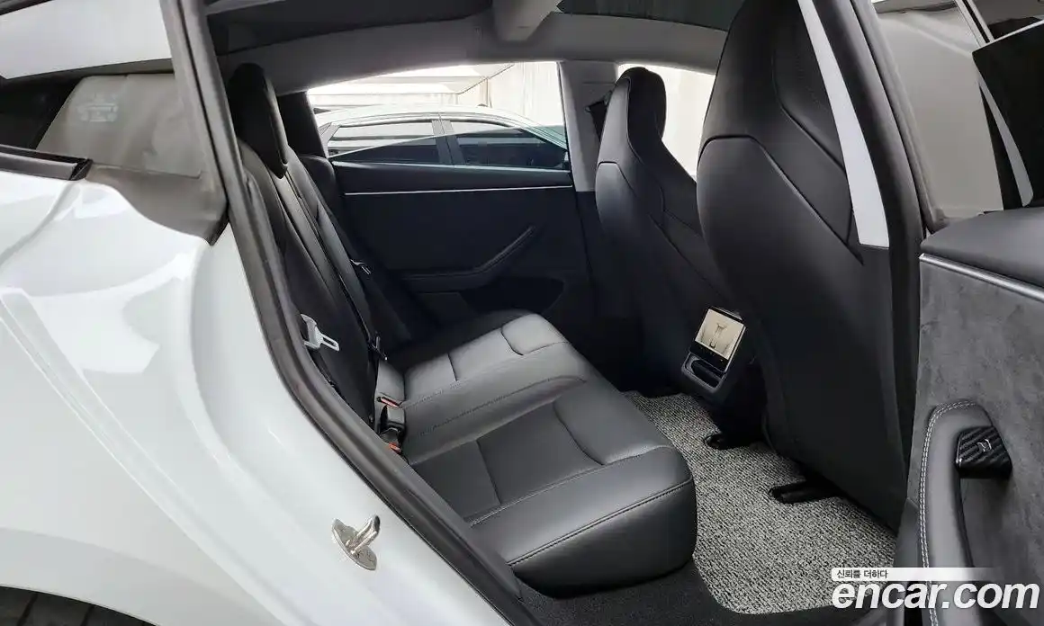Tesla Model 3 2024 0.2 гидро, фото 12