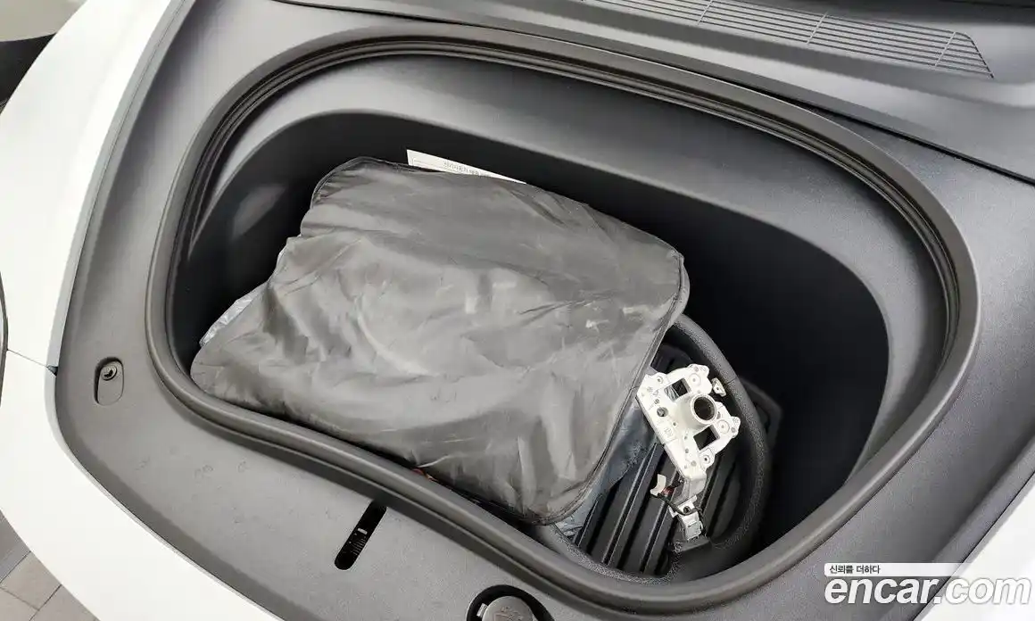 Tesla Model 3 2024 0.2 гидро, фото 6