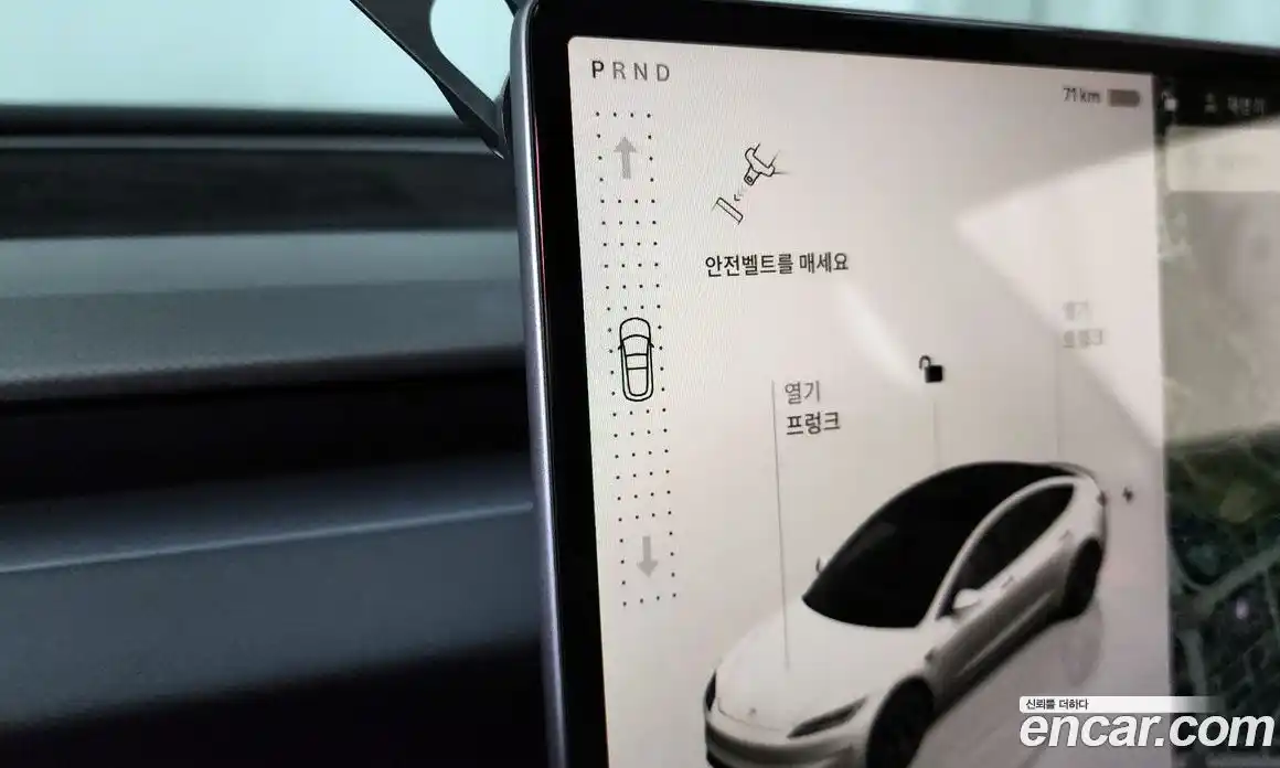 Tesla Model 3 2024 0.2 гидро, фото 9