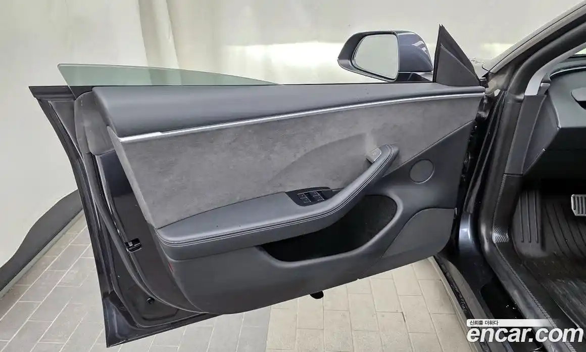 Tesla Model 3 2024 0.2 гидро, фото 14