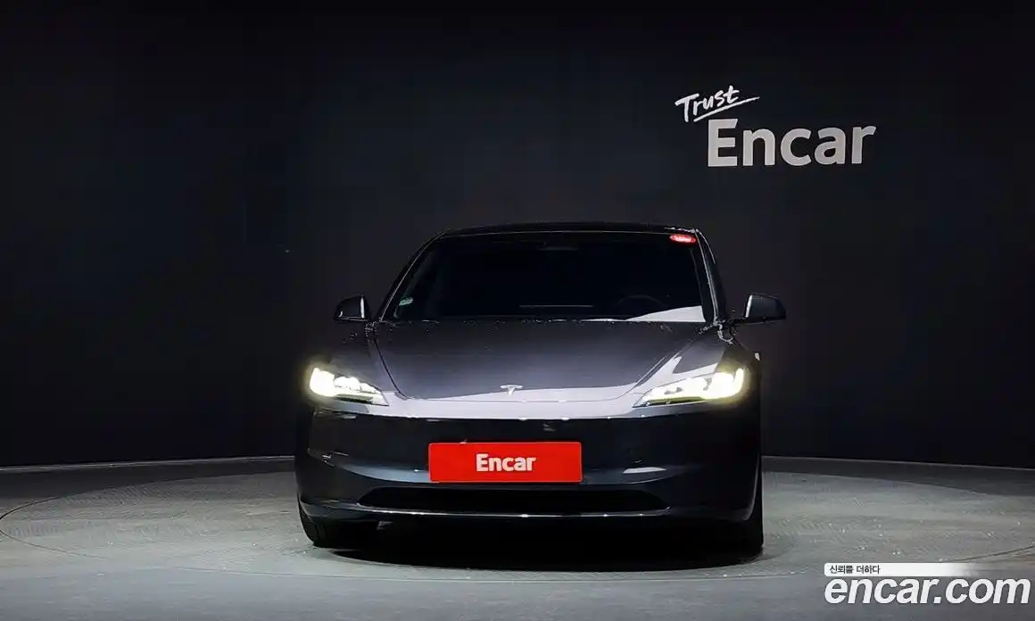 Tesla Model 3 2024 0.2 гидро, фото 3
