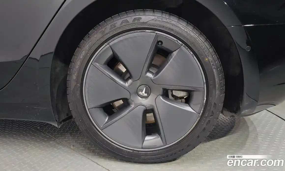 Tesla Model 3 2022 0.2 гидро, фото 6