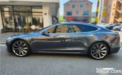 Tesla Model S 2017 гидро, миниатюра 2