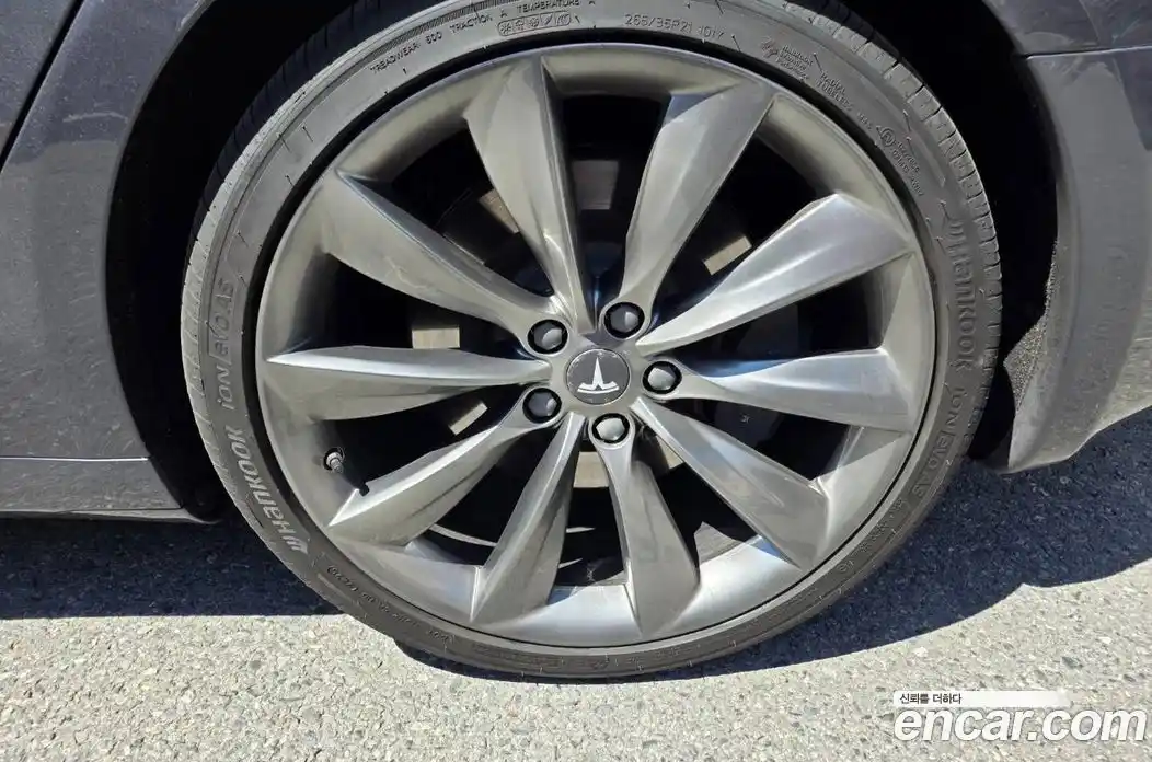 Tesla Model S 2017 гидро, фото 9