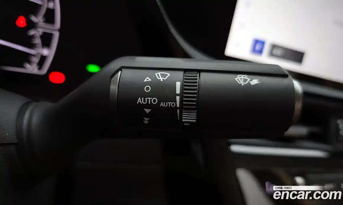 Lexus ES 2023 2.5 гидро, фото 27