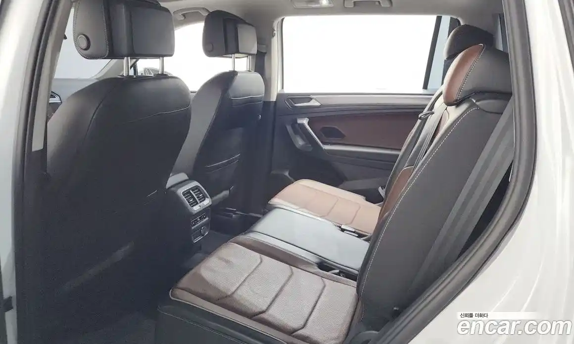 Volkswagen Tiguan 2022 2.0 автомат (гидро), фото 30