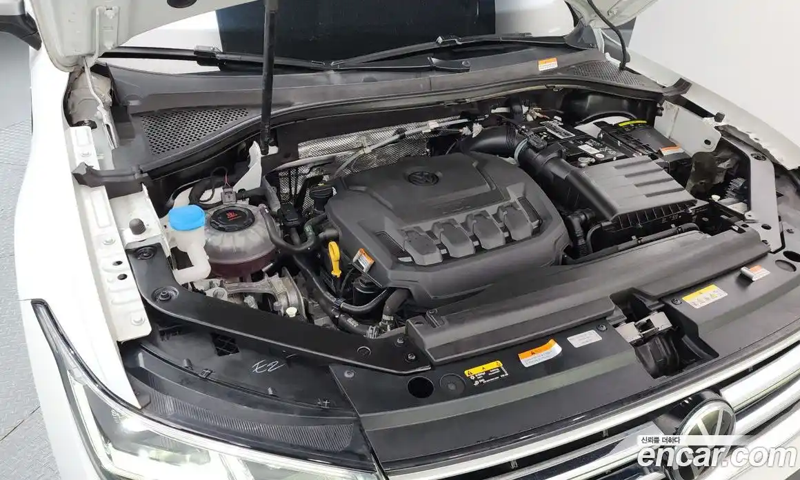 Volkswagen Tiguan 2022 2.0 автомат (гидро), фото 6
