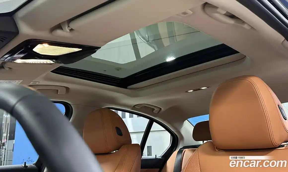 BMW 3 серия 2025 2.0 автомат (гидро), фото 19