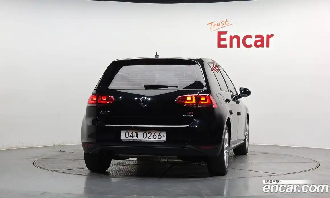 Volkswagen Golf 2016 1.4 автомат (гидро), фото 4
