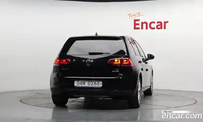 Volkswagen Golf 2016 1.4 автомат (гидро), миниатюра 4