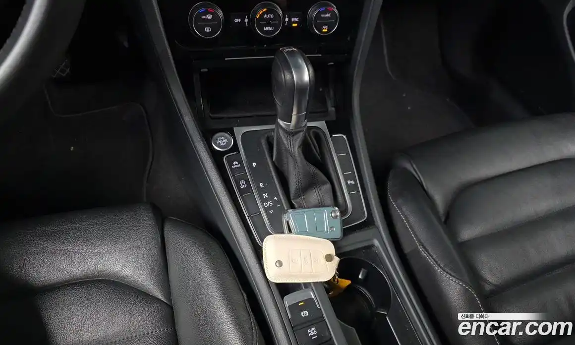 Volkswagen Golf 2016 1.4 автомат (гидро), фото 9